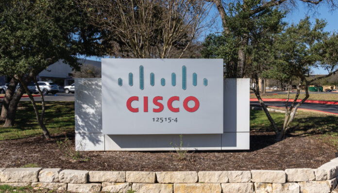 Cisco-Warns-of-Serious-Vulnerability-in-EoL-Small-Business-Routers